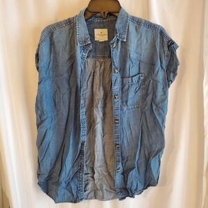 American Eagle Women's Cap Sleeve Button Up Tencel Top Chambray Size Small Denim